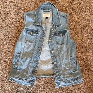 Universal threads Jean vest